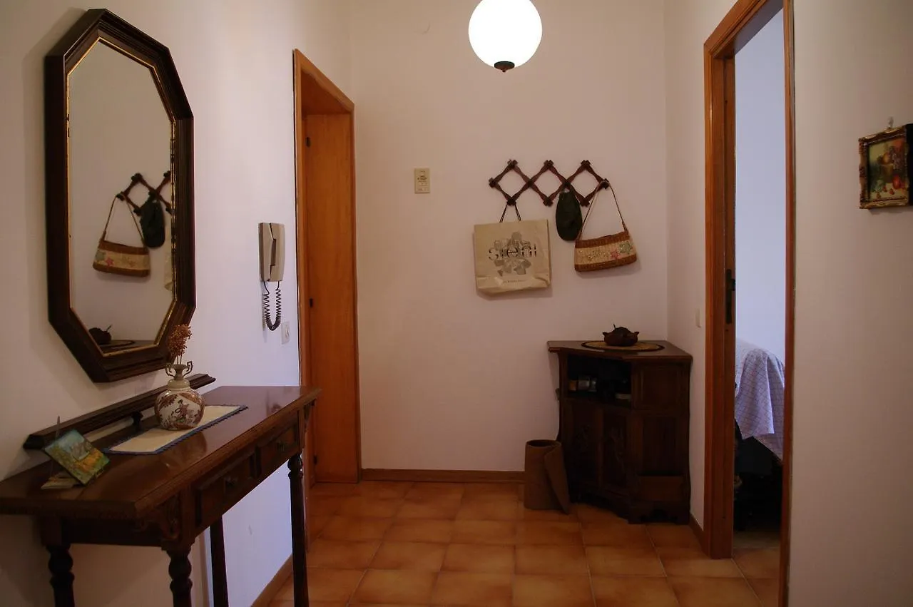 Trilocale Via Aggius 19 Hotell Alghero Lägenhet